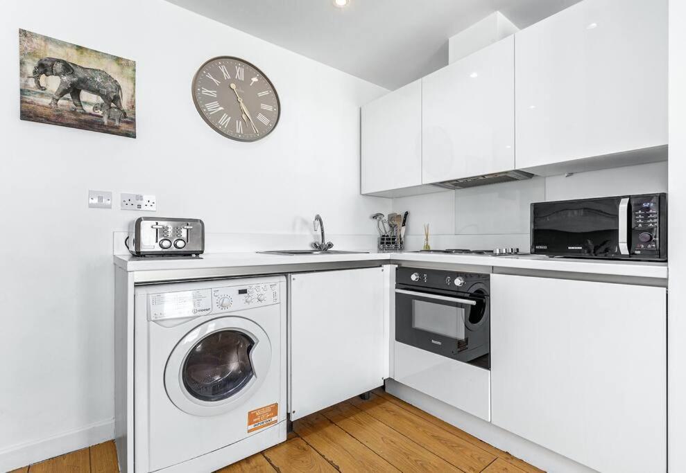 Piccadilly Haven, Flat In London Vr12 Apartment Exterior photo